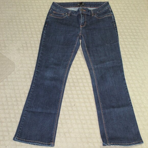 White House Black Market Women's Size 2 Blue Bootcut Dark Wash Stretch Jeans - Picture 1 of 7